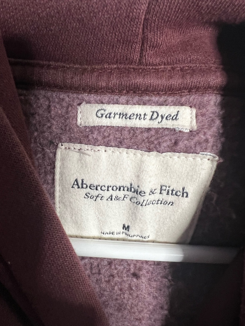Abercrombie and Fitch Burgundy Hoodie Sweater Womens Medium - Picture 3 of 5